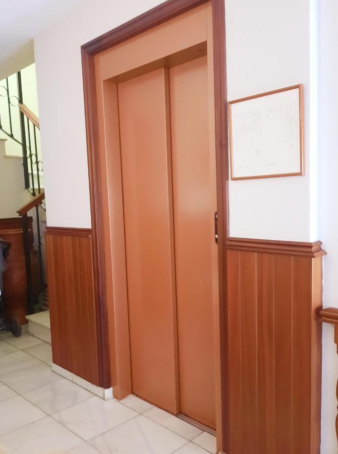 Hostal La Colonia Marbellac Extérieur photo